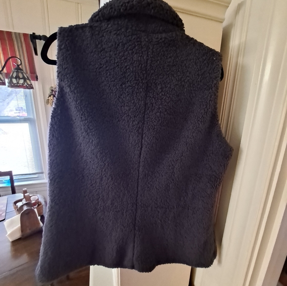 Patagonia Vest - Picture 6 of 7